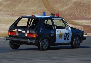 Illustration for article titled The Top 152 Lemons Of The 24 Hours Of LeMons Arse Freeze-A-Palooza 2009!